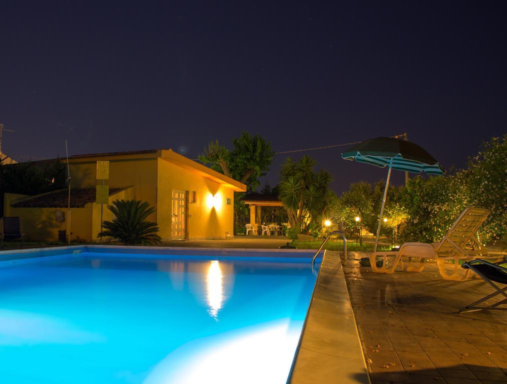Agriturismo Il Gelsomino Ritrovato มิลาซโซ ภายนอก รูปภาพ