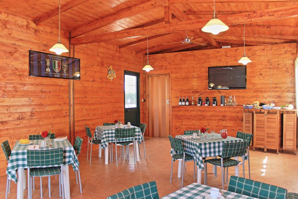 Agriturismo Il Gelsomino Ritrovato มิลาซโซ ภายนอก รูปภาพ