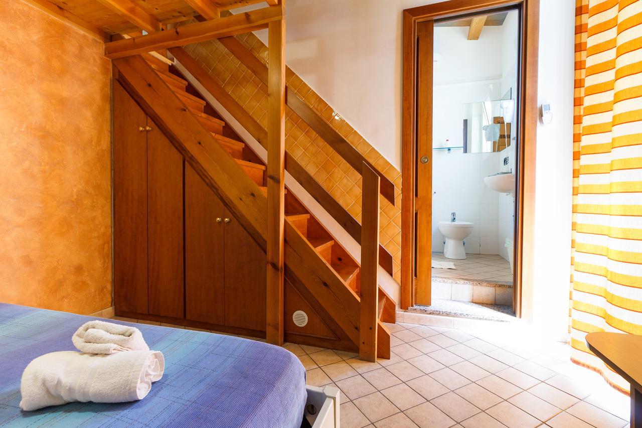 Agriturismo Il Gelsomino Ritrovato มิลาซโซ ภายนอก รูปภาพ
