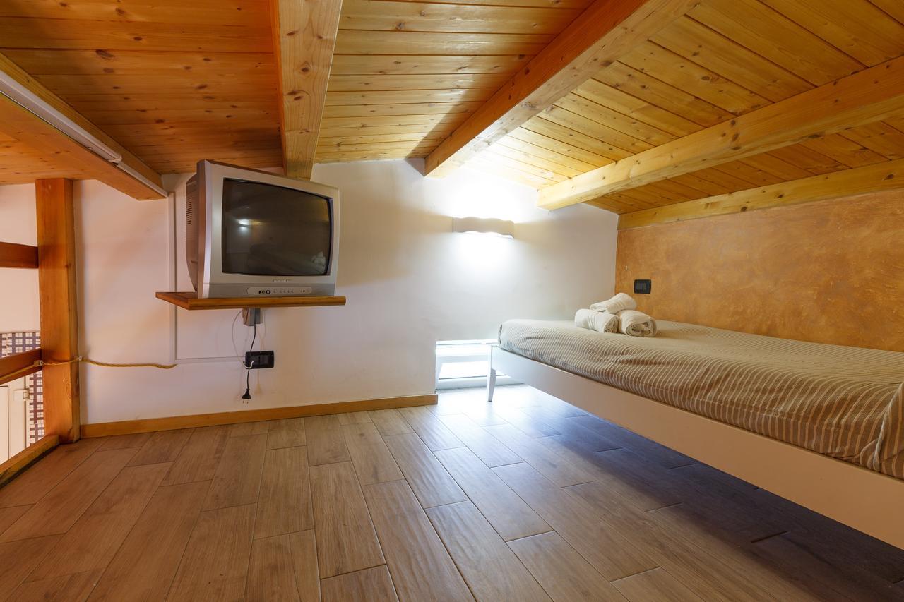 Agriturismo Il Gelsomino Ritrovato มิลาซโซ ภายนอก รูปภาพ