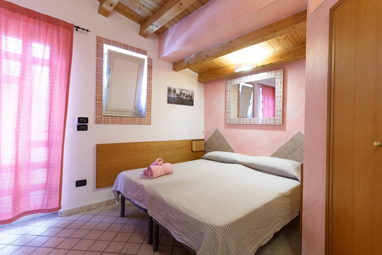 Agriturismo Il Gelsomino Ritrovato มิลาซโซ ภายนอก รูปภาพ