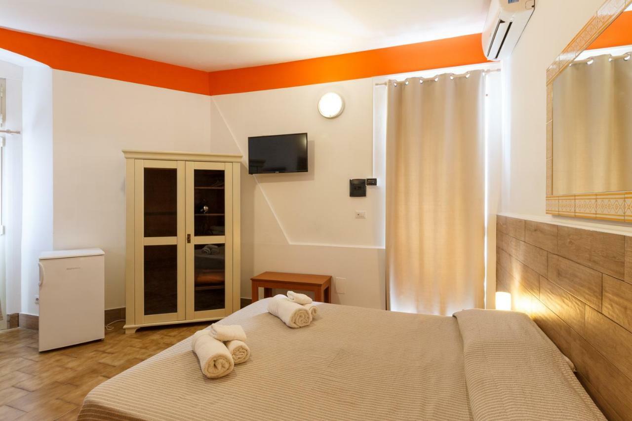 Agriturismo Il Gelsomino Ritrovato มิลาซโซ ภายนอก รูปภาพ